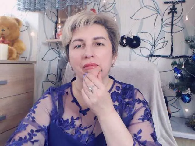 Live sex webcam photo for DepravedMadam #271917456