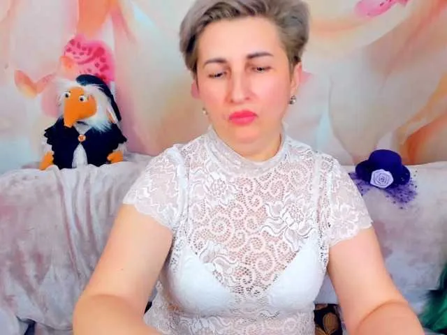 Live sex webcam photo for DepravedMadam #272226945