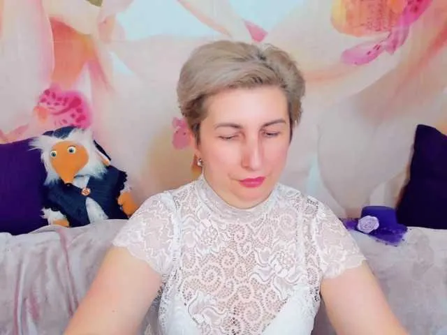 Live sex webcam photo for DepravedMadam #272499229