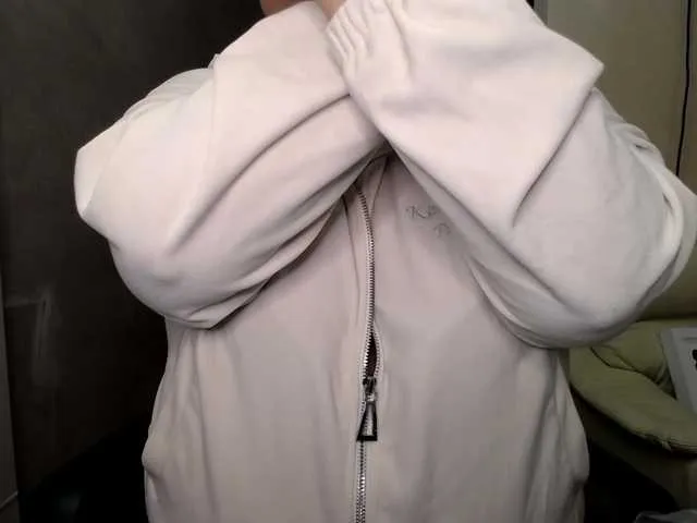 Live sex webcam photo for DesideraMe #290793890