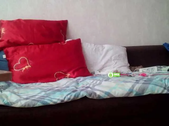 Live sex webcam photo for Desirable3 #290813620