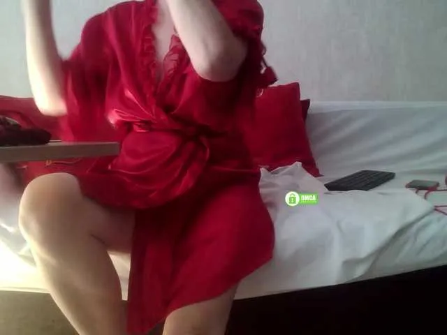 Live sex webcam photo for Desirable3 #290951683