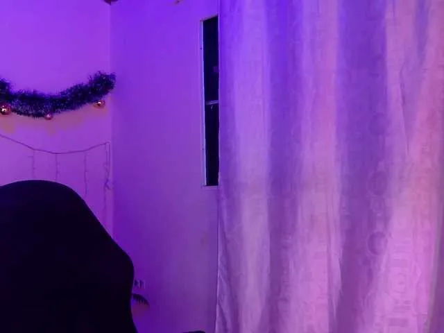 Live sex webcam photo for DesireDuo-tgn #292386208