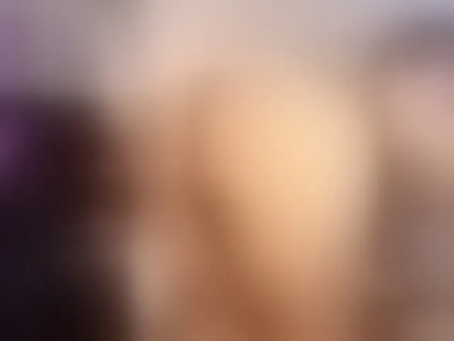 Live sex webcam photo for Destiny-cirus #292789339