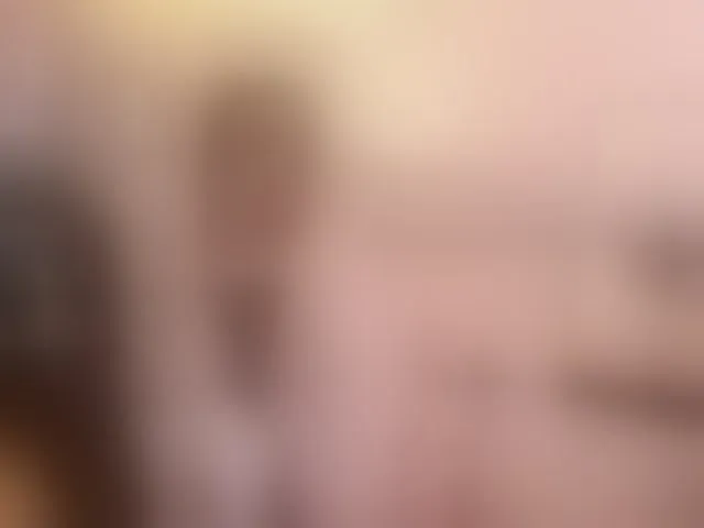 Live sex webcam photo for Destiny-cirus #293777688