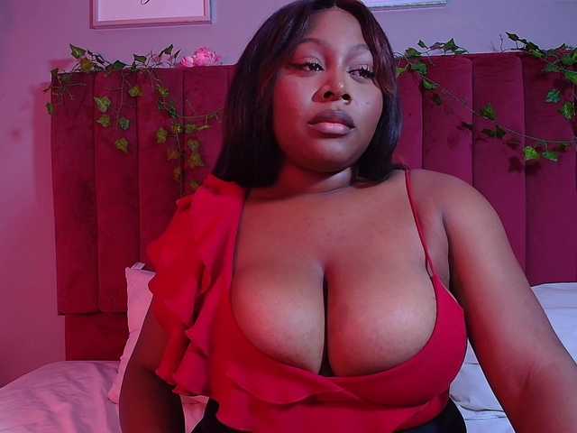 Live sex webcam photo for DestinyTorn #276085662