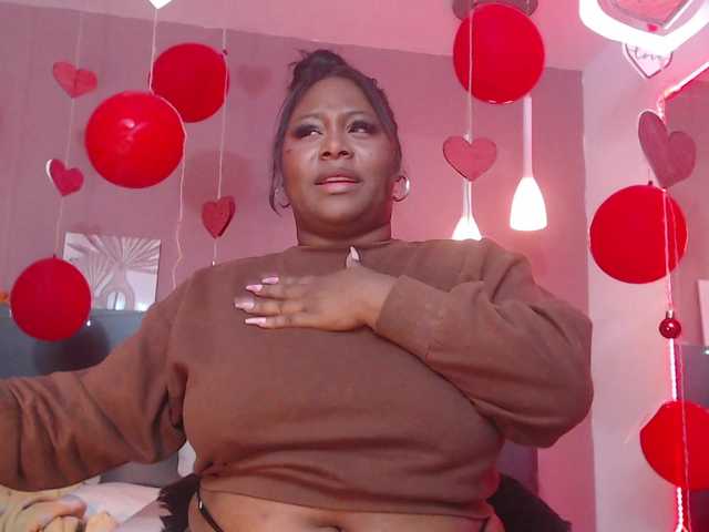 Live sex webcam photo for DestinyTorn #277303529