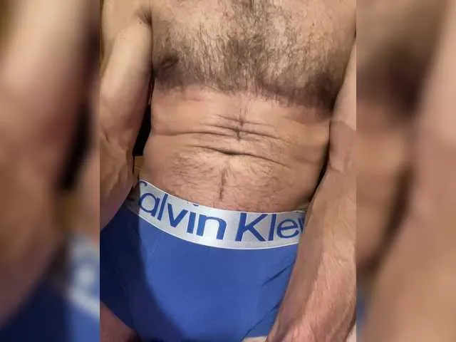 Live sex webcam photo for Detector44 #291673268