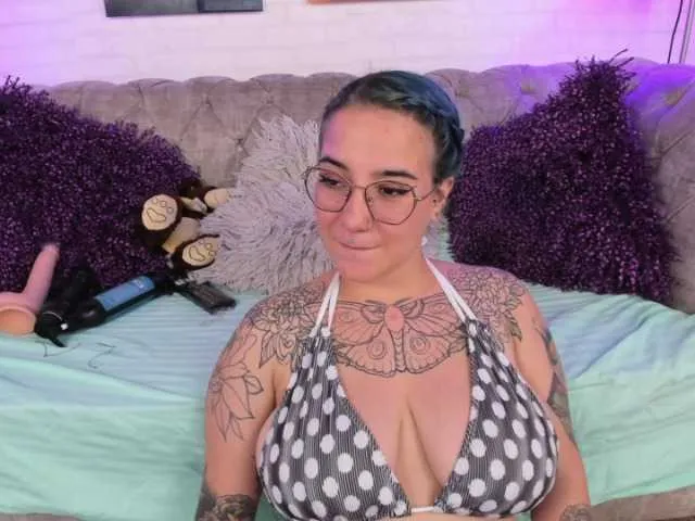 Live sex webcam photo for Deva-Blue #272107638