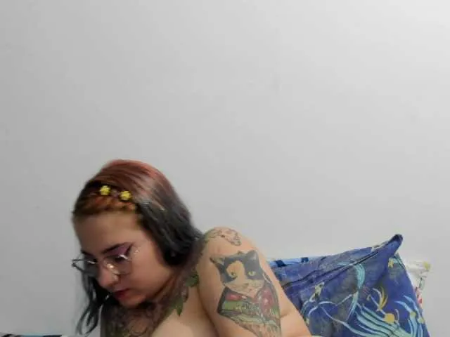 Live sex webcam photo for Deva-Blue #273072486