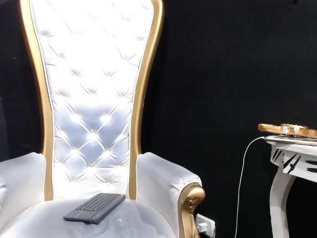 Live sex webcam photo for DevaRost #273094016