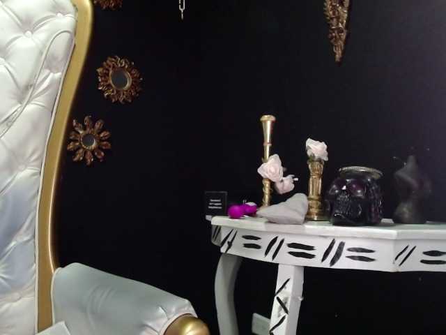 Live sex webcam photo for DevaRost #273838703