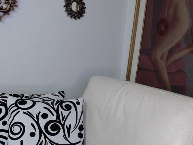 Live sex webcam photo for DevaRost #273994341