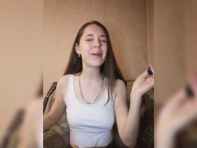 Live sex webcam photo for Devil-May-Cry377 #277953708