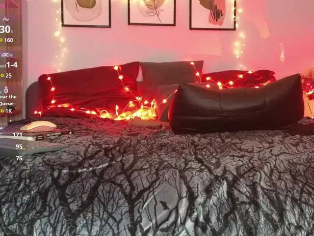 Live sex webcam photo for Devilsbride #291341343