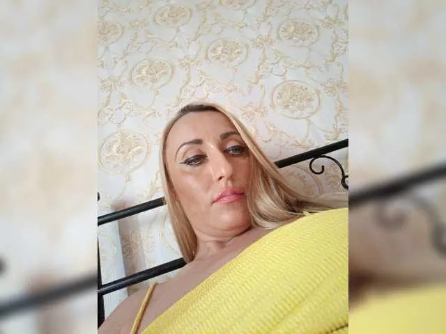 Live sex webcam photo for DeviousAngel #273312309