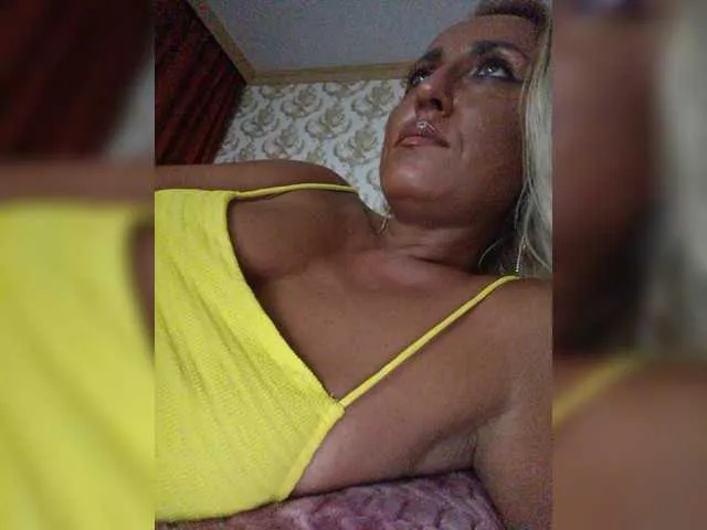 Live sex webcam photo for DeviousAngel #275788763