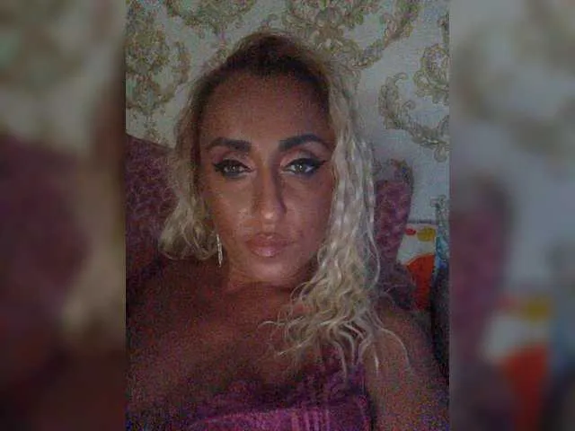 Live sex webcam photo for DeviousAngel #276024833