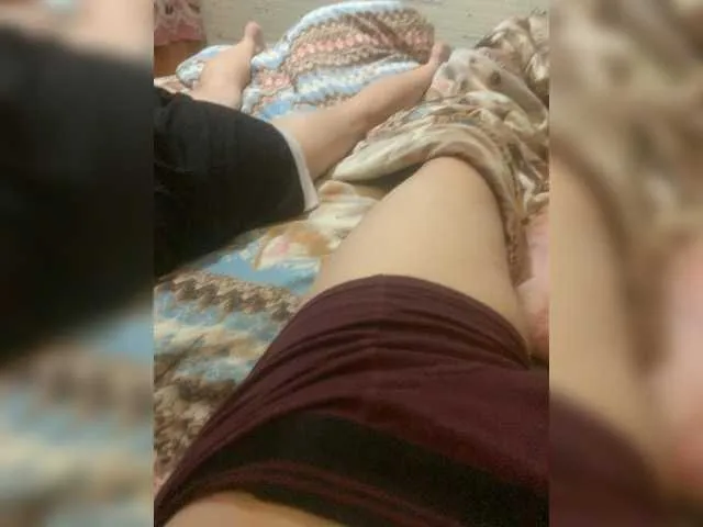 Live sex webcam photo for Devochka1010 #292338711