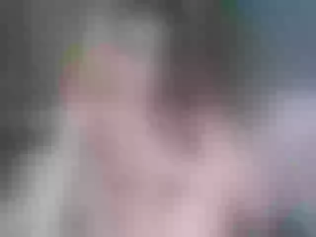 Live sex webcam photo for DevoenRose #275554526