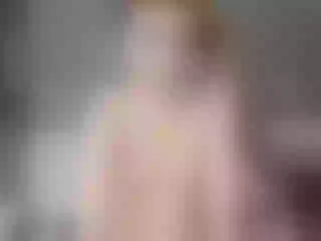 Live sex webcam photo for DevoenRose #275736049