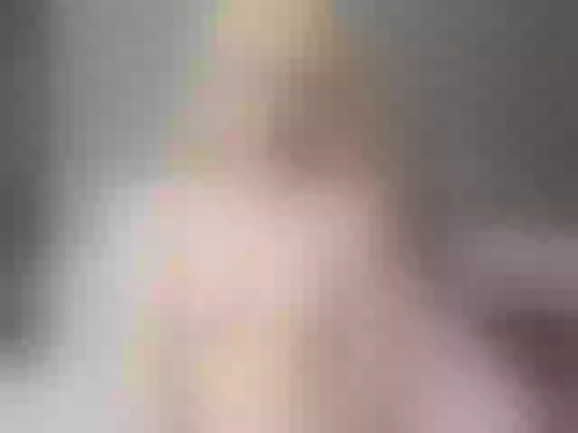 Live sex webcam photo for DevoenRose #276284513