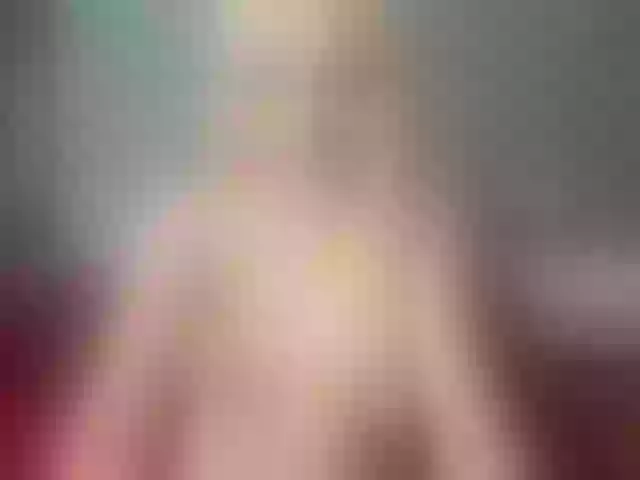 Live sex webcam photo for DevoenRose #276293712