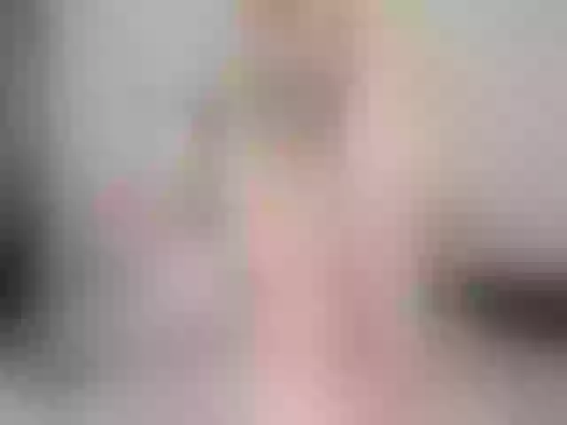 Live sex webcam photo for DevoenRose #276523855