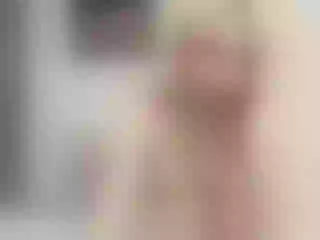 Live sex webcam photo for DevoenRose #276607254
