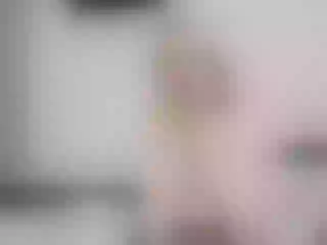 Live sex webcam photo for DevoenRose #276983406