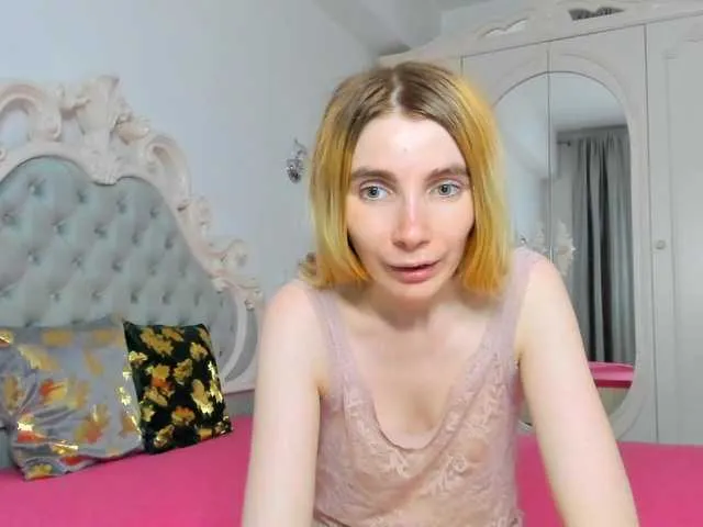 Live sex webcam photo for DevoenRose #280894925