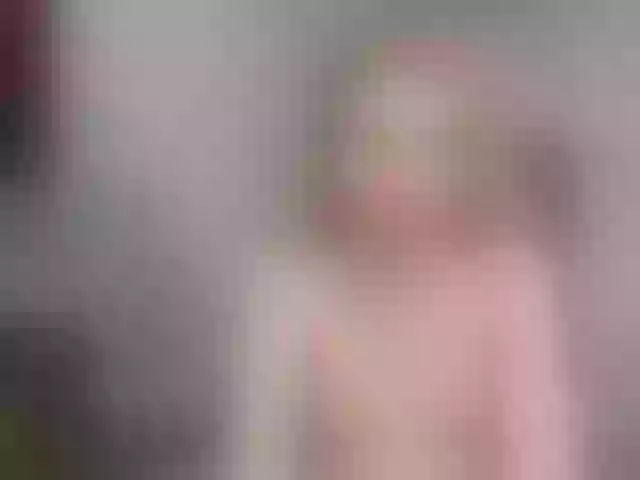 Live sex webcam photo for DevoenRose #288090719