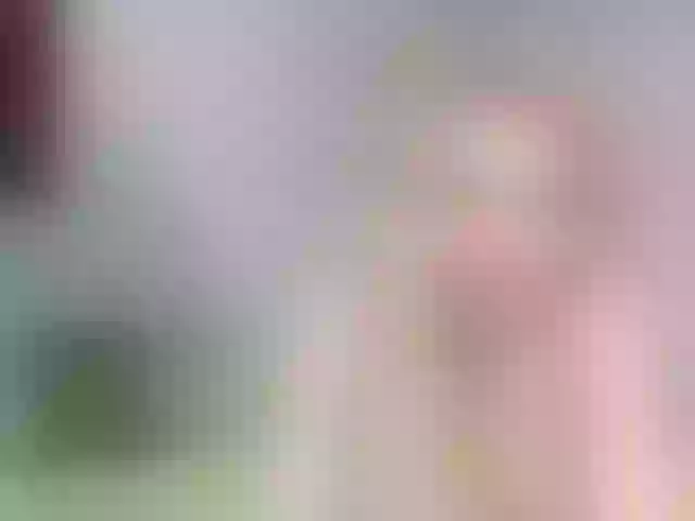 Live sex webcam photo for DevoenRose #289323037