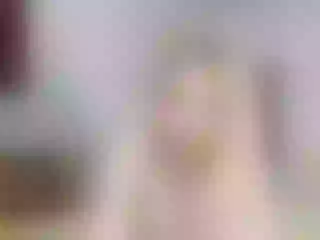 Live sex webcam photo for DevoenRose #289903650