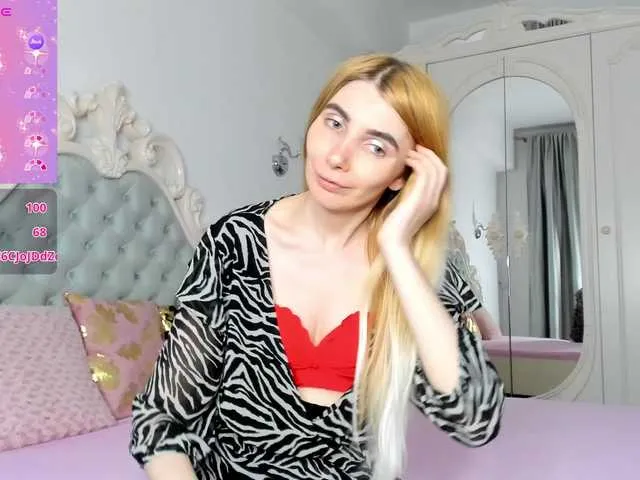 Live sex webcam photo for DevoenRose #291101079