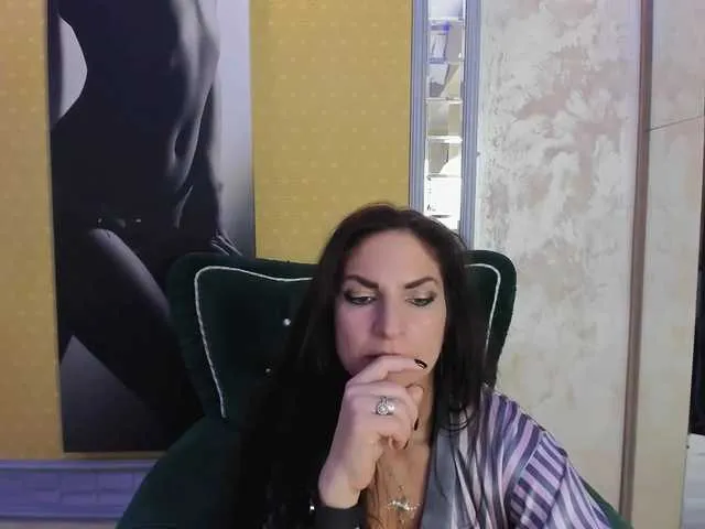 Live sex webcam photo for DevonSecret #274457872