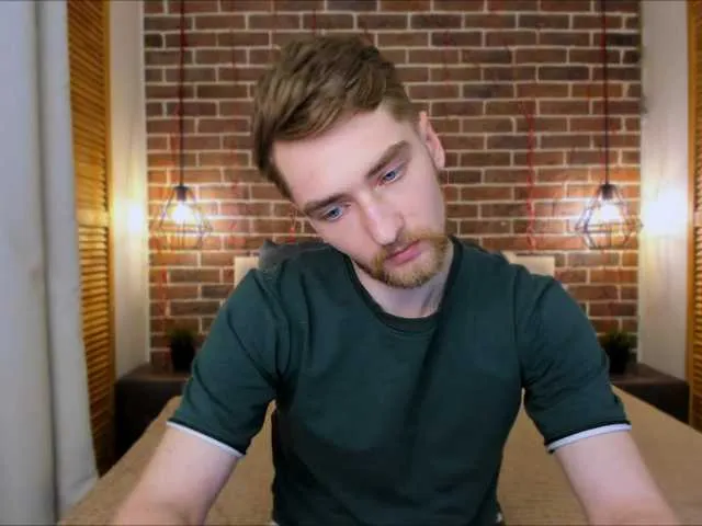 Live sex webcam photo for DexterDexx #278052173