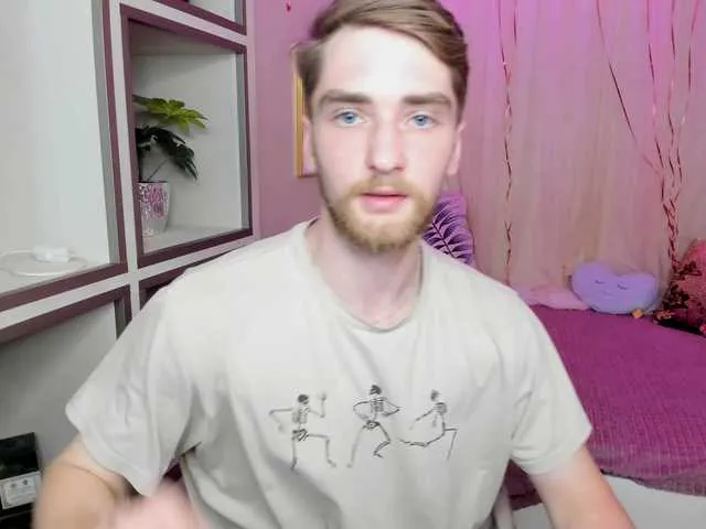 Live sex webcam photo for DexterDexx #278162439