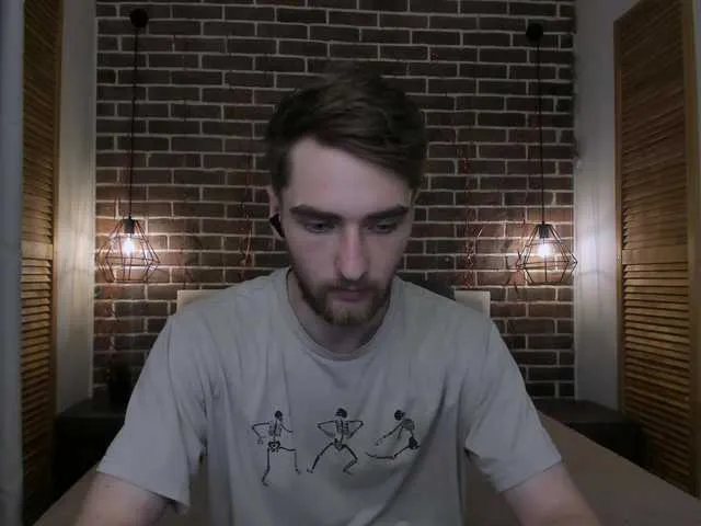 Live sex webcam photo for DexterDexx #278176968