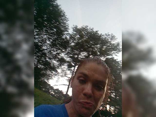 Live sex webcam photo for Deziraestarz #276181506