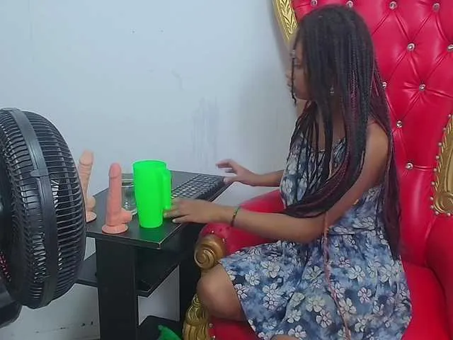 Live sex webcam photo for DiablaBoobs #278089432