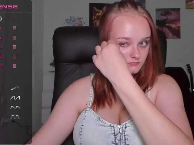 Live sex webcam photo for Diafoxy #276088923