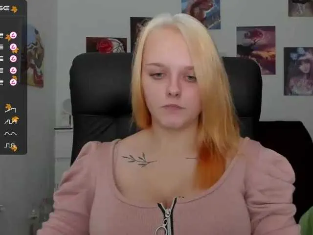 Live sex webcam photo for Diafoxy #276600703