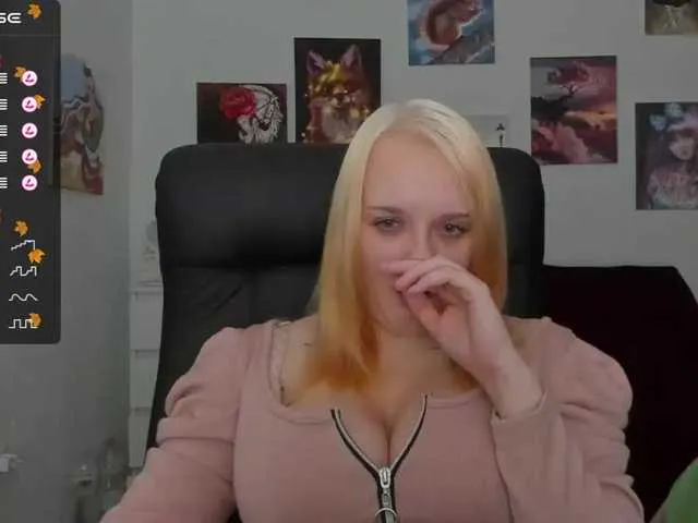 Live sex webcam photo for Diafoxy #276602720