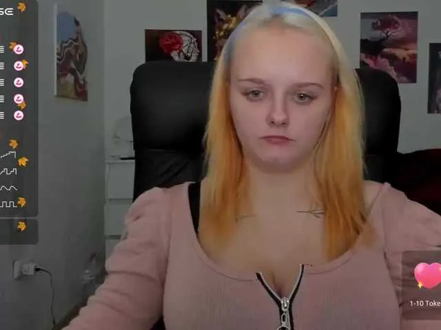 Live sex webcam photo for Diafoxy #276711647