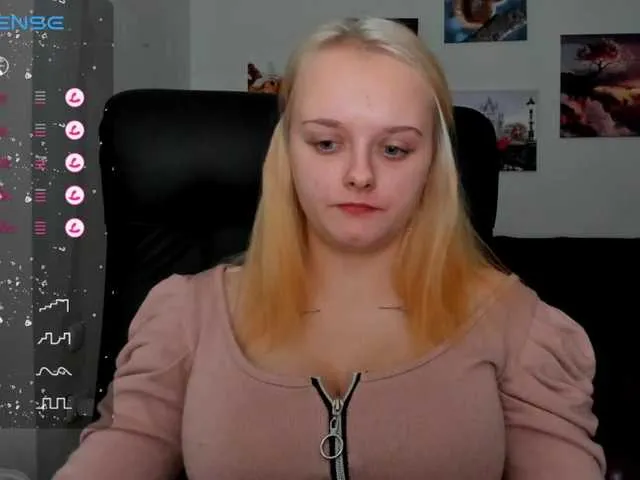 Live sex webcam photo for Diafoxy #276818562