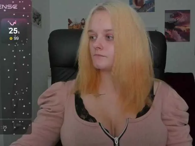 Live sex webcam photo for Diafoxy #276867429