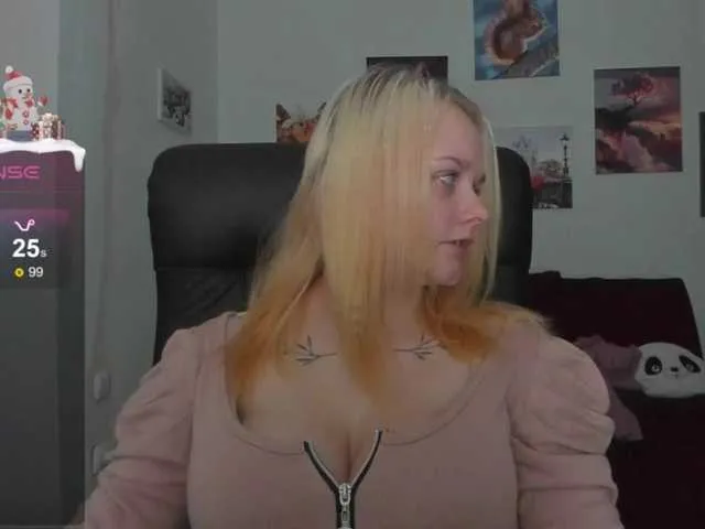 Live sex webcam photo for Diafoxy #276979020
