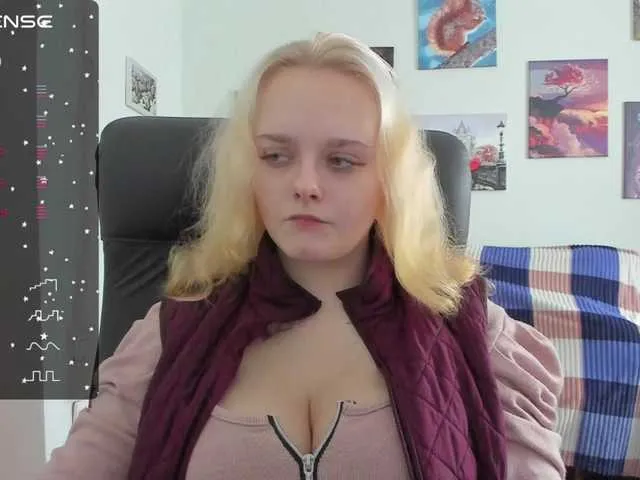 Live sex webcam photo for Diafoxy #277179331