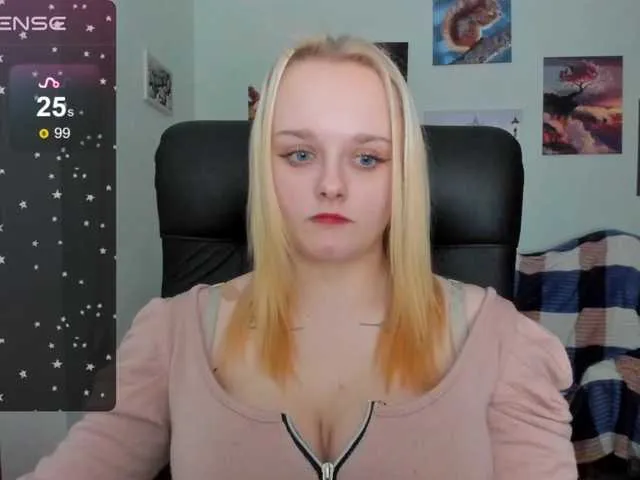 Live sex webcam photo for Diafoxy #277312657